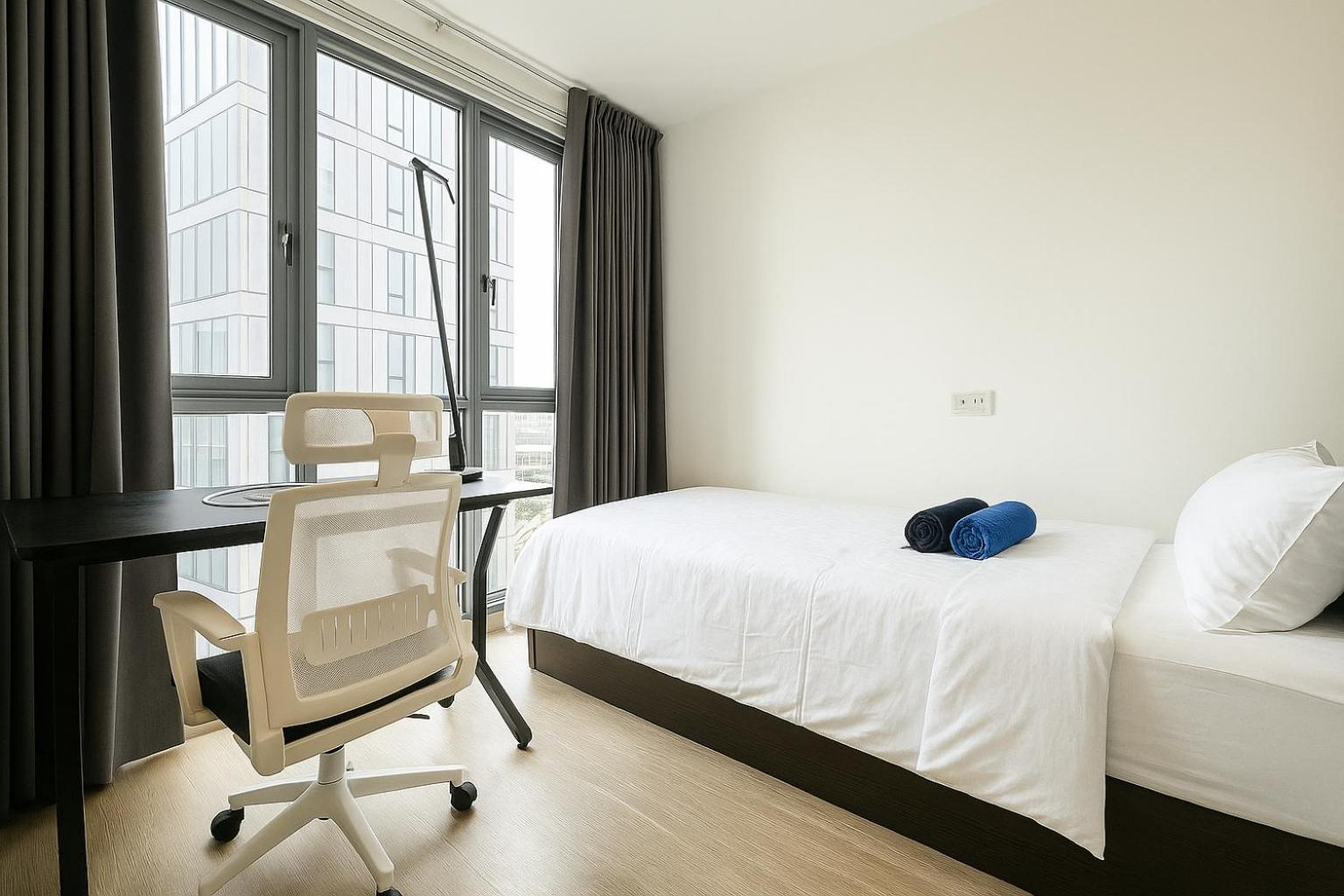 The Monti Luxury 2Br Condo Bangkok